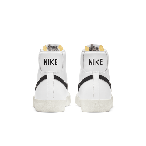 Nike Blazer Mid '77 - 'Vintage White/Black'