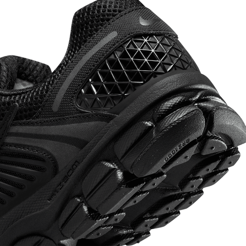 Nike Zoom Vomero 5 - 'Black/Black'