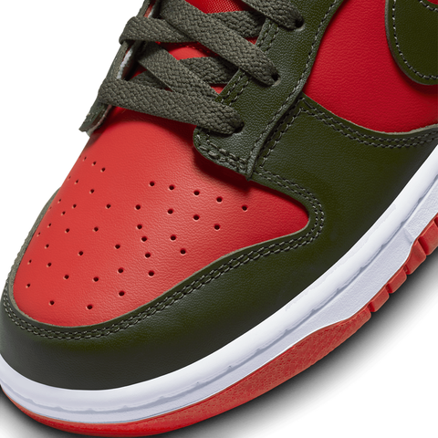 Nike Dunk Low Retro - 'Mystic Red'