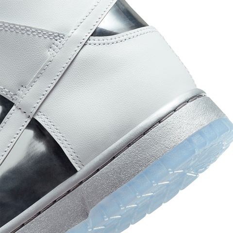 WMNS Nike Dunk High SE - 'White/Metallic Silver'