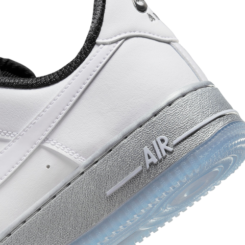 WMNS Nike Air Force 1 '07 SE - 'White/Metallic Silver'