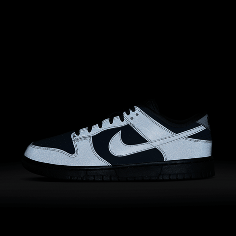 WMNS Nike Dunk Low - 'Cyber Reflective'