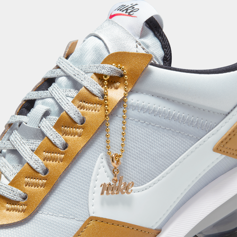 WMNS Nike Air Max Pre-Day SE - 'Pure Platinum/White'